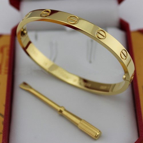 Cartier Replica Love Bracelet